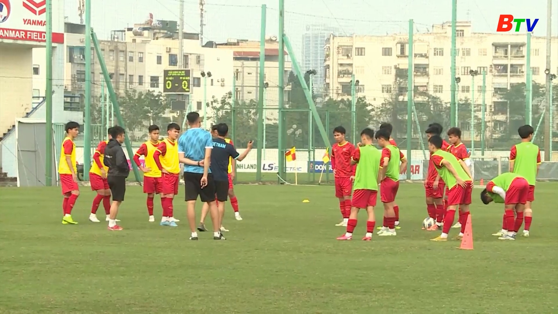 Đội tuyển U23 Việt Nam lên đường tập huấn tại UAE